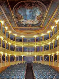 Teatro-Latorre-de-Toro-Zamora