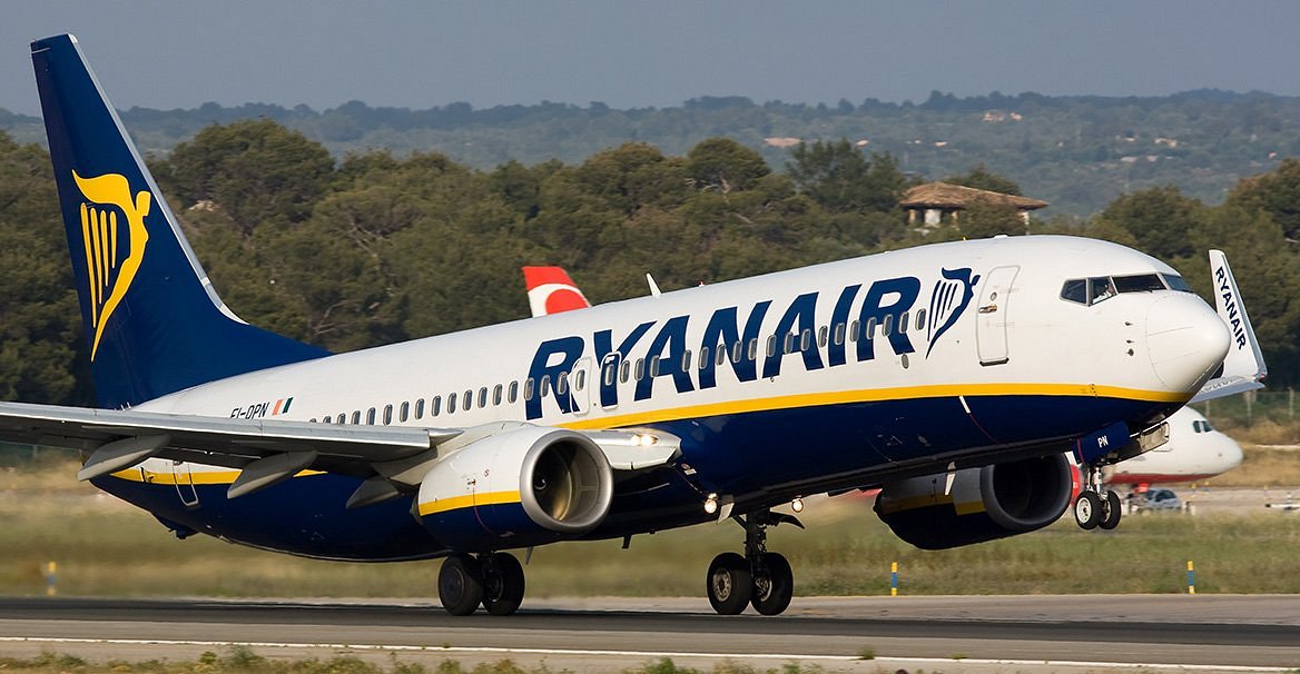 Ryanair anuncia el recorte de un millón de plazas en aeropuertos españoles por la subida de tasas de Aena