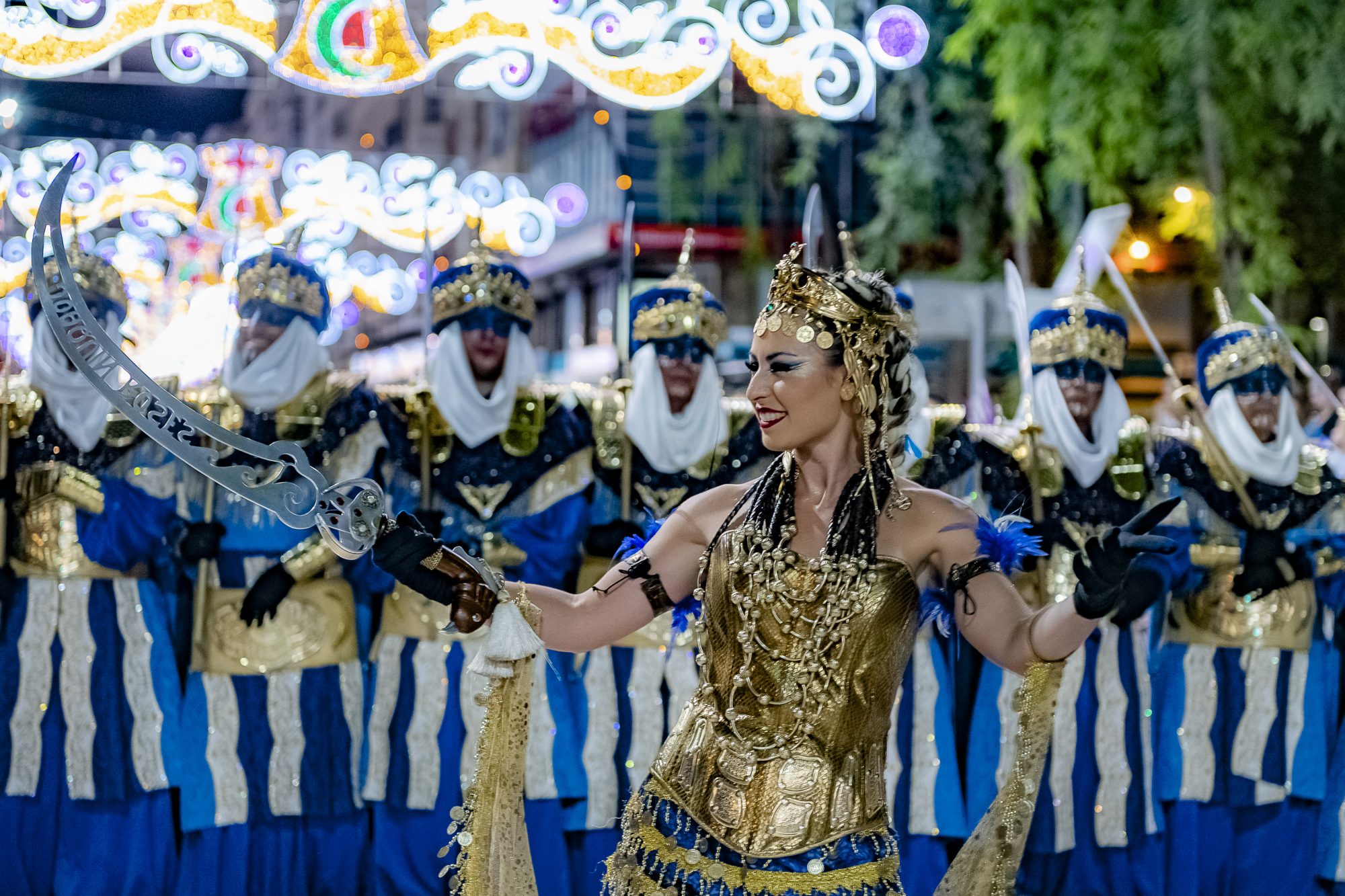 Moros y cristianos nunca se entendieron mejor que en su fiesta en Murcia