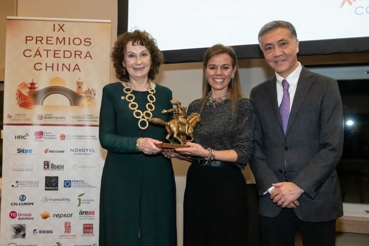 Cátedra China premia el “Intercambio cultural” en la Chinatown de Usera