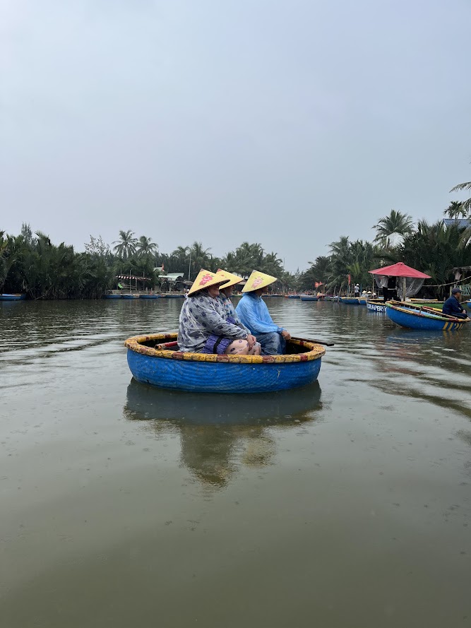 VIETNAM Y SUS MIL SENSACIONES