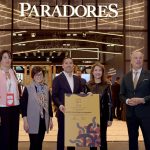 El Parador de Santiago de Compostela recibe el premio como Mejor Hotel de España