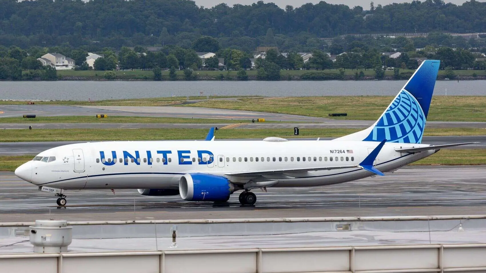 Aviación: la industria de la permanente reestructuración